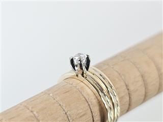 Lady's Diamond Wedding Set .25 CT. 14K Yellow Gold 5.3g Size:6.5